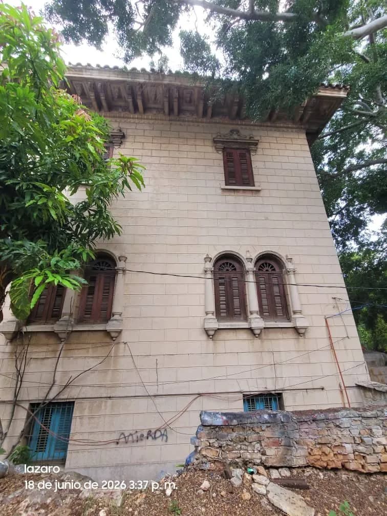 Vivienda de 5 habitaciones en Vedado, Plaza de la Revolución — foto 9 de 12