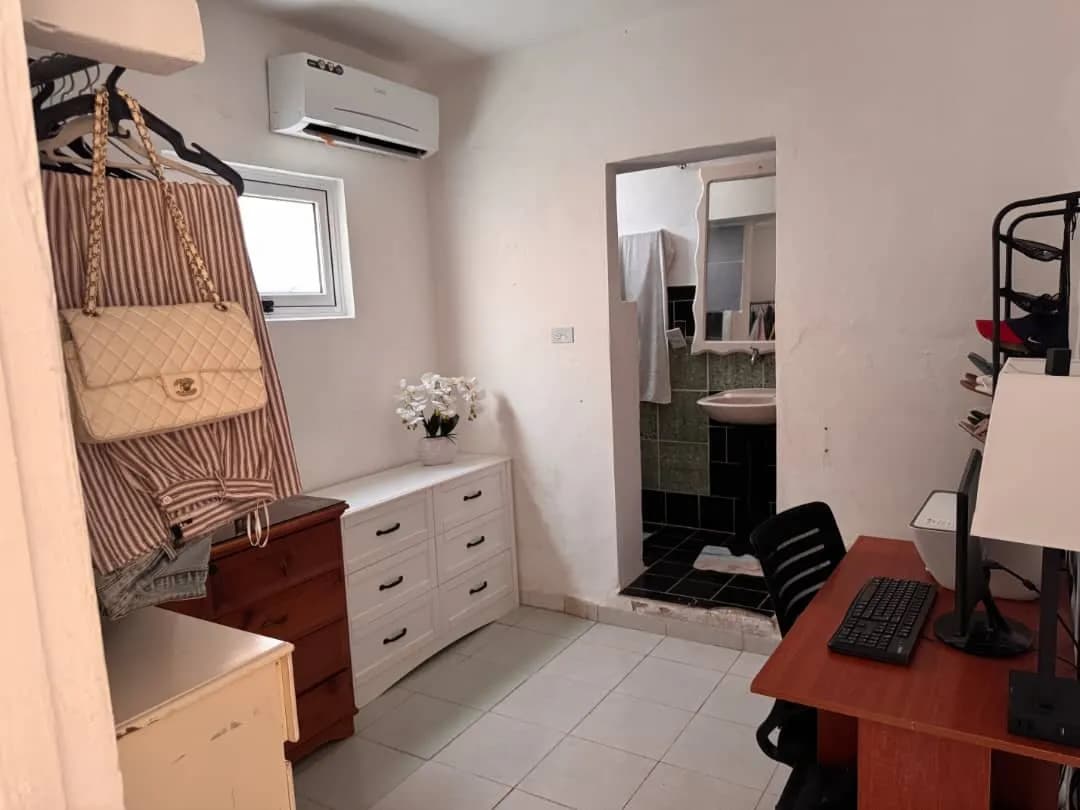 Vivienda de 8 habitaciones en Reparto Náutico, Playa — foto 12 de 12