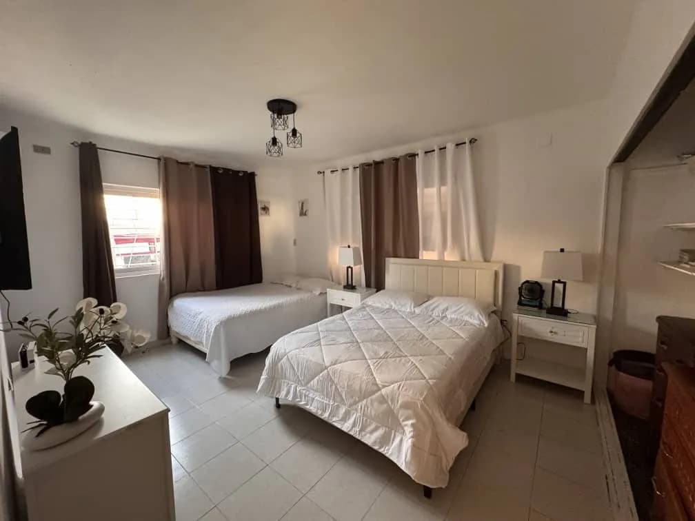 Vivienda de 8 habitaciones en Reparto Náutico, Playa — foto 7 de 12