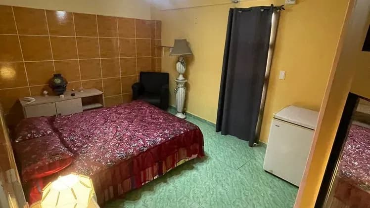 Vivienda de 2 habitaciones en Vedado, Plaza de la Revolución — foto 2 de 9