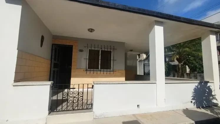Vivienda de 4 habitaciones en D'beche, Guanabacoa — foto 1 de 10