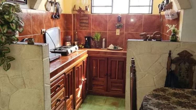 Vivienda de 4 habitaciones en Berenguer, Boyeros — foto 10 de 10