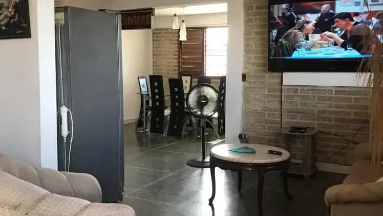 Vivienda de 3 habitaciones en Vedado, Plaza de la Revolución
