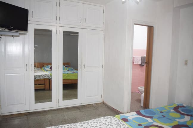 Apartamento de 2 habitaciones en Vedado, Plaza de la Revolución — foto 7 de 8