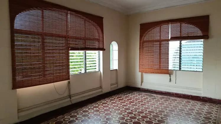 Vivienda de 3 habitaciones en Vedado, Plaza de la Revolución — foto 2 de 7