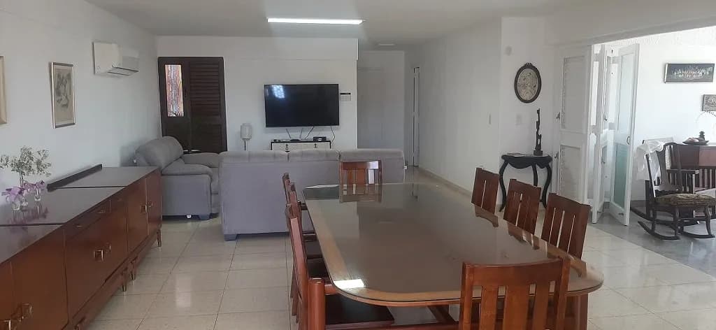 Vivienda de 4 habitaciones en Miramar, Playa — foto 2 de 10