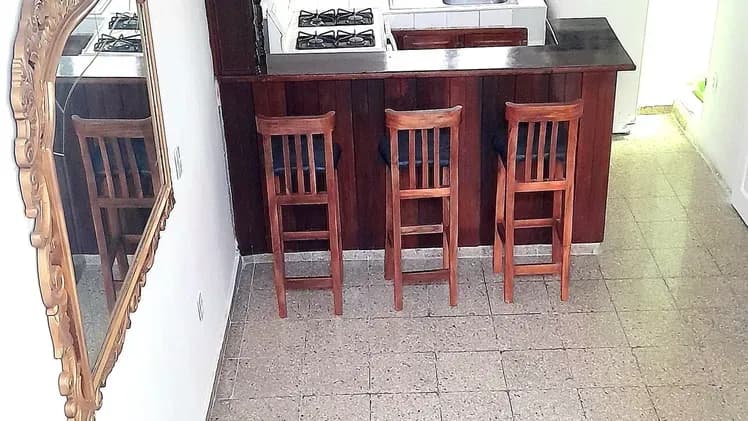 Vivienda de 2 habitaciones en Vedado, Plaza de la Revolución — foto 1 de 9