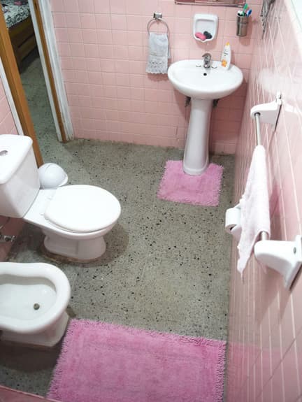 Apartamento de 2 habitaciones en Vedado, Plaza de la Revolución — foto 2 de 8