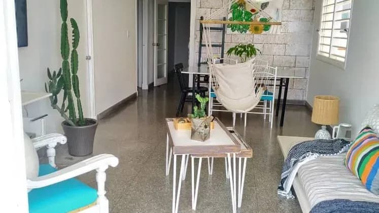 Vivienda de 2 habitaciones en Vedado, Plaza de la Revolución — foto 2 de 10