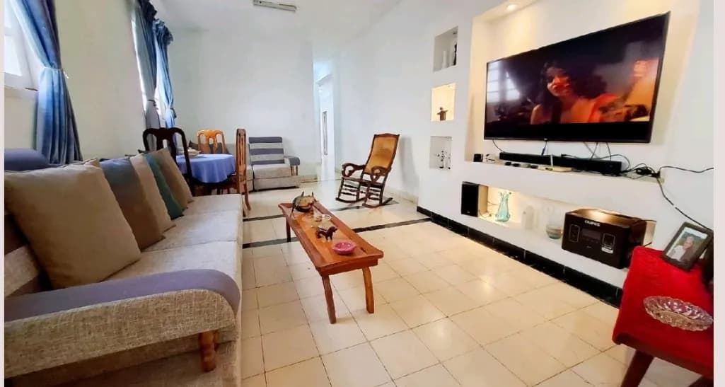 Vivienda de 2 habitaciones en Vedado, Plaza de la Revolución — foto 8 de 8
