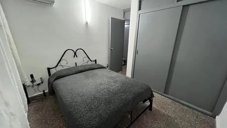 Vivienda de 2 habitaciones en Vedado, Plaza de la Revolución — foto 7 de 8