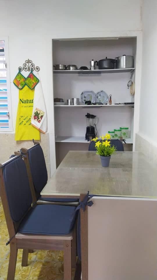 Apartamento de 3 habitaciones en Vedado, Plaza de la Revolución — foto 12 de 12
