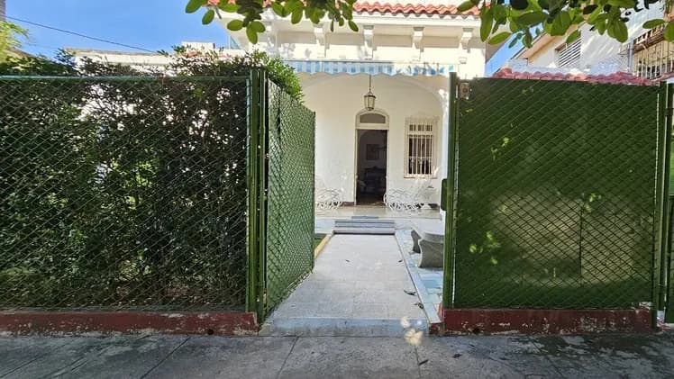 Vivienda de 3 habitaciones en Miramar, Playa — foto 1 de 10