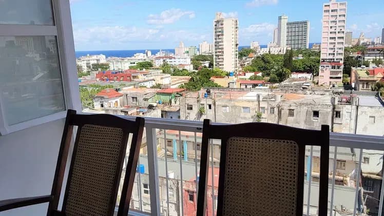Vivienda de 2 habitaciones en Vedado, Plaza de la Revolución — foto 7 de 9