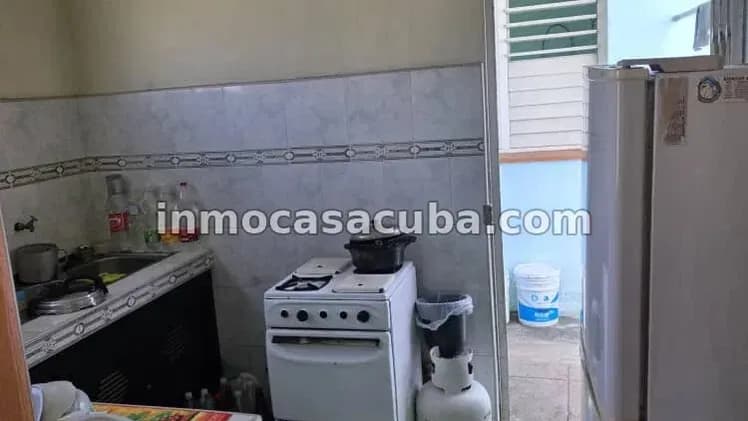 Vivienda de 4 habitaciones en Alturas del Aeropuerto, Boyeros — foto 9 de 9