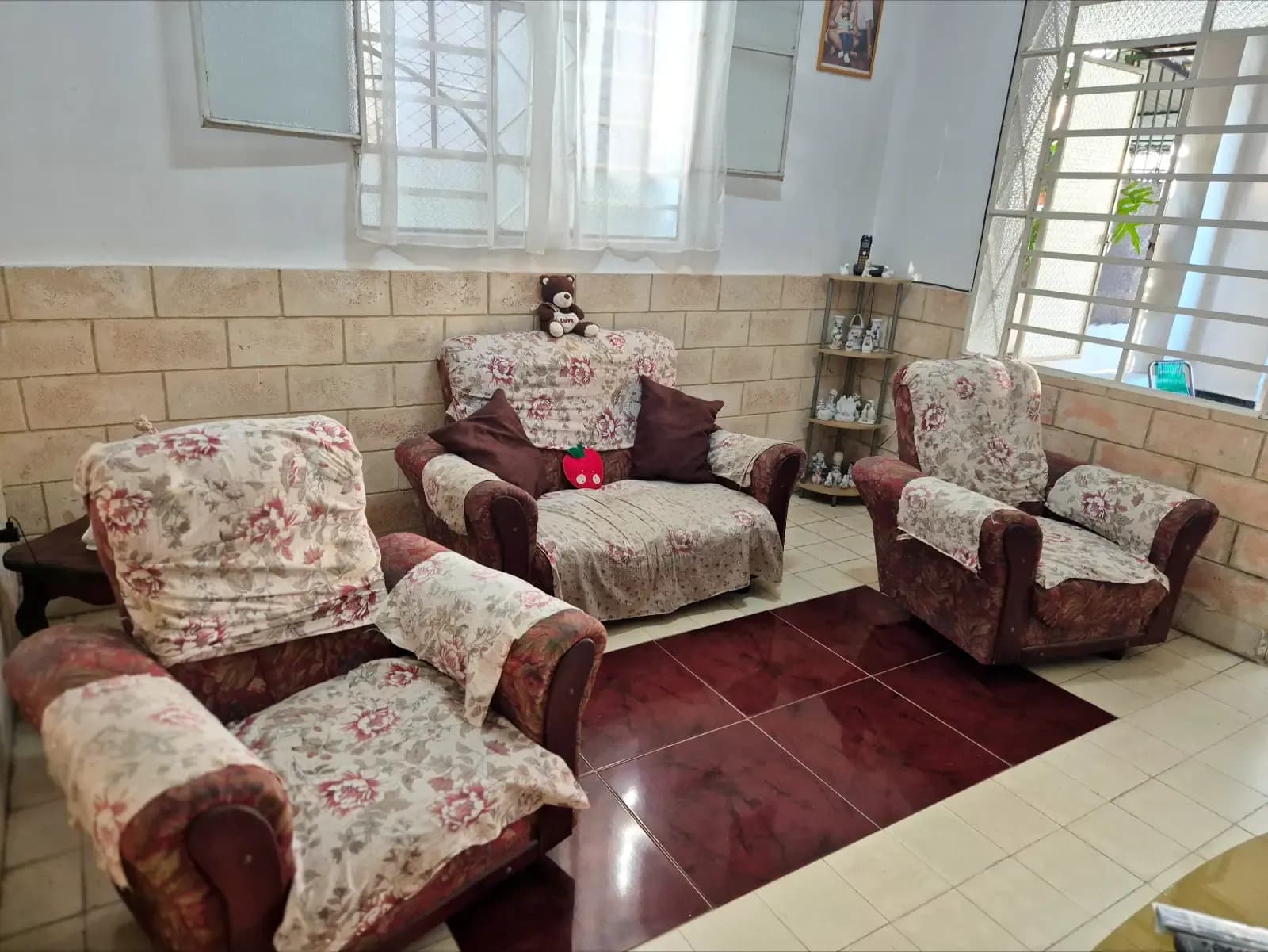 Casa de 3 habitaciones en Diez de Octubre, La Habana — foto 4 de 14