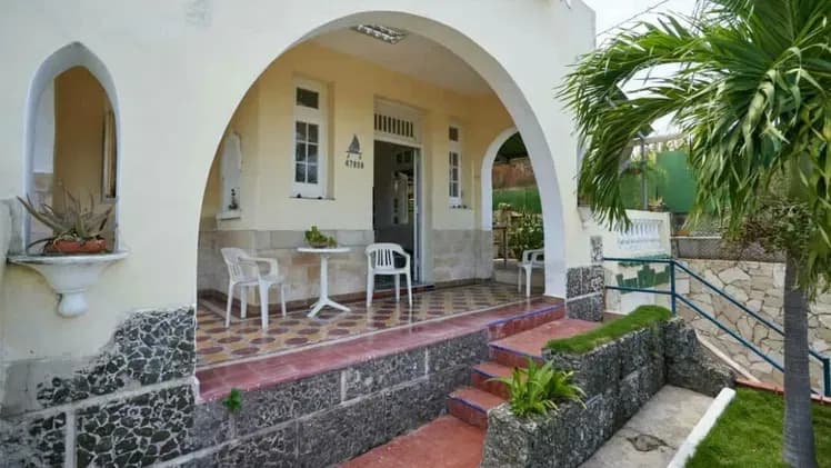 Vivienda de 2 habitaciones en Guanabo, La Habana del Este — foto 1 de 8