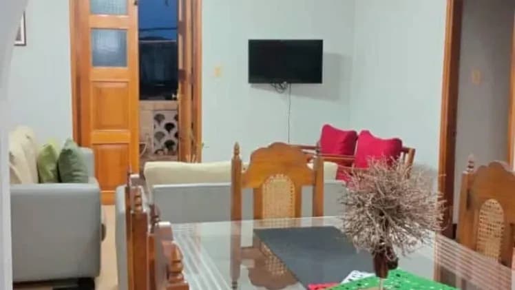Vivienda de 2 habitaciones en Vedado, Plaza de la Revolución — foto 2 de 10