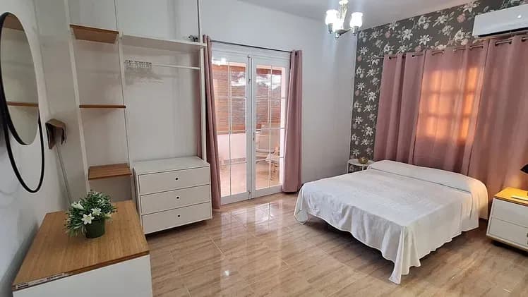 Vivienda de 2 habitaciones en Miramar, Playa — foto 9 de 10