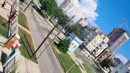 Vivienda de 3 habitaciones en Vedado, Plaza de la Revolución — foto 4 de 8