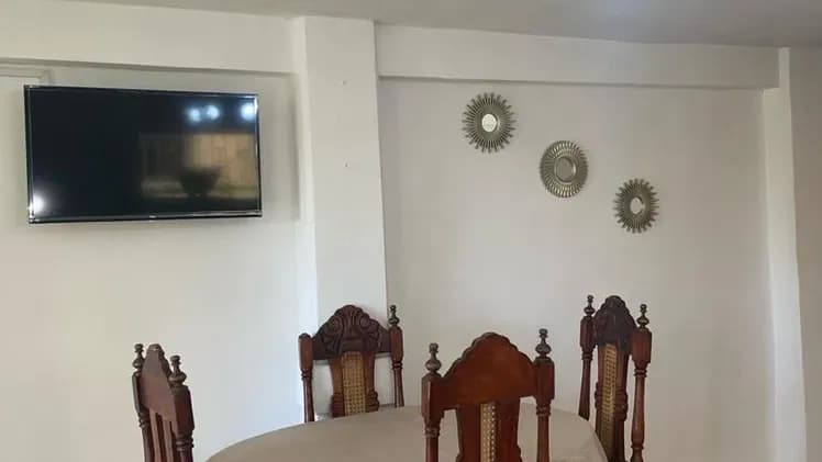 Vivienda de 2 habitaciones en Vedado, Plaza de la Revolución — foto 7 de 10