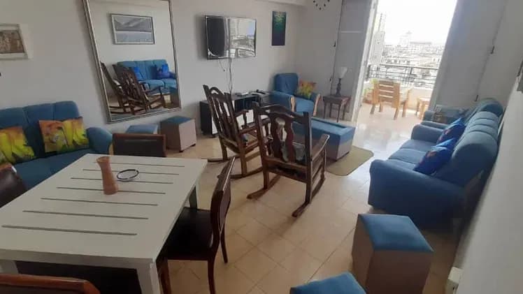 Vivienda de 3 habitaciones en Vedado, Plaza de la Revolución — foto 3 de 10