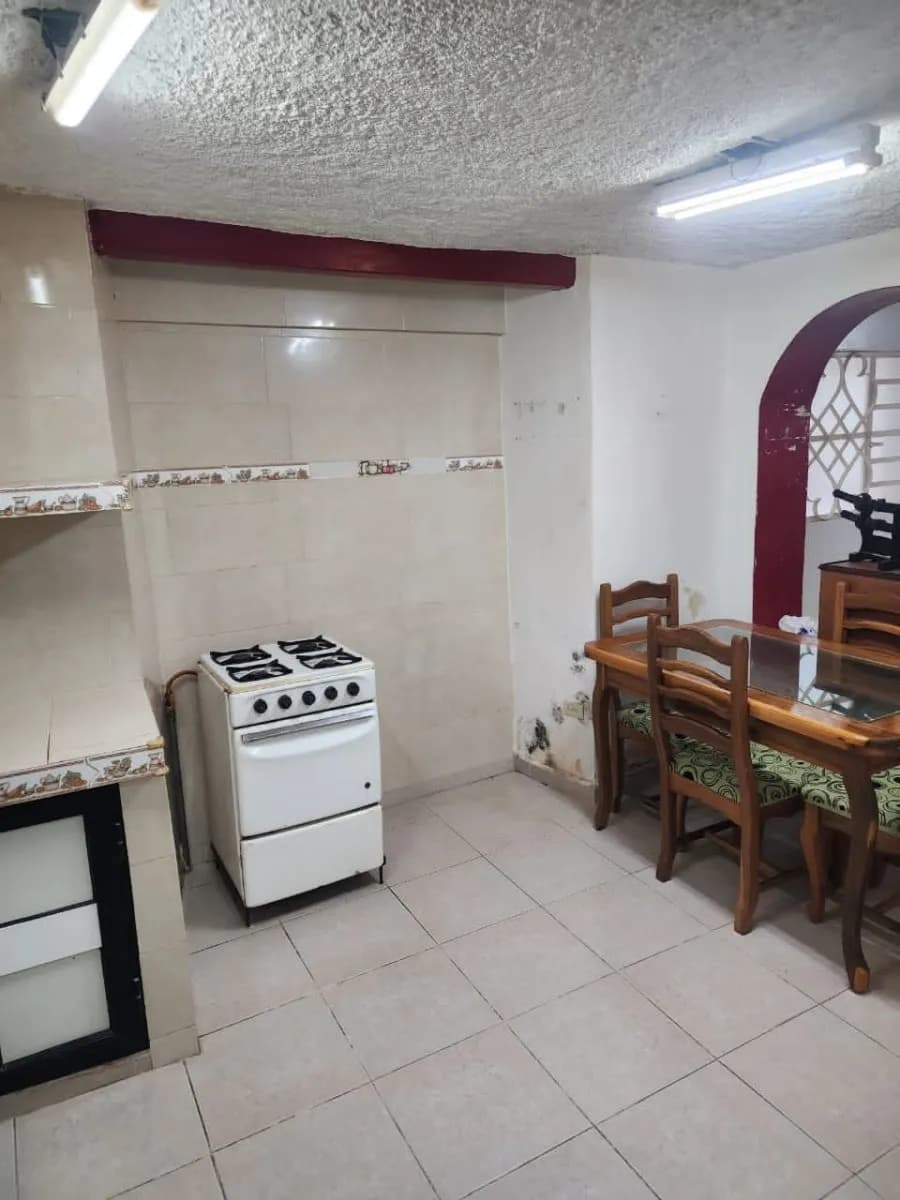 Vivienda de 2 habitaciones en Los Sitios, Centro Habana — foto 11 de 12