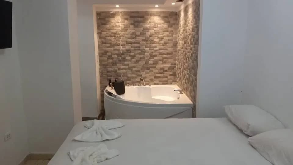 Vivienda de 5 habitaciones en Vedado, Plaza de la Revolución — foto 11 de 12