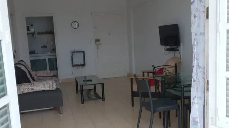 Vivienda de 2 habitaciones en Vedado, Plaza de la Revolución — foto 1 de 7