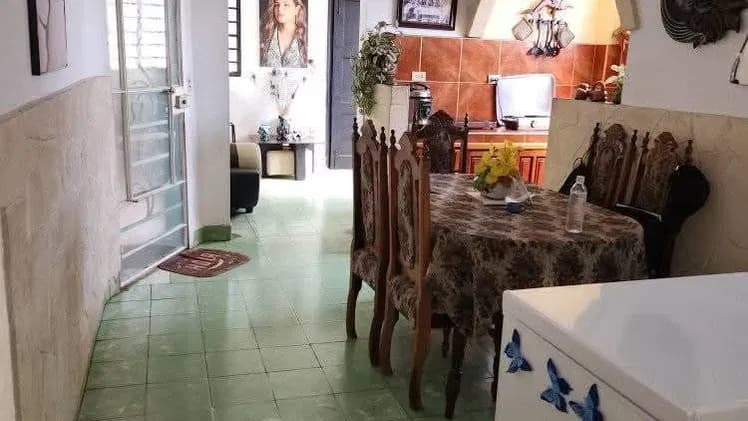 Vivienda de 4 habitaciones en Berenguer, Boyeros — foto 5 de 10