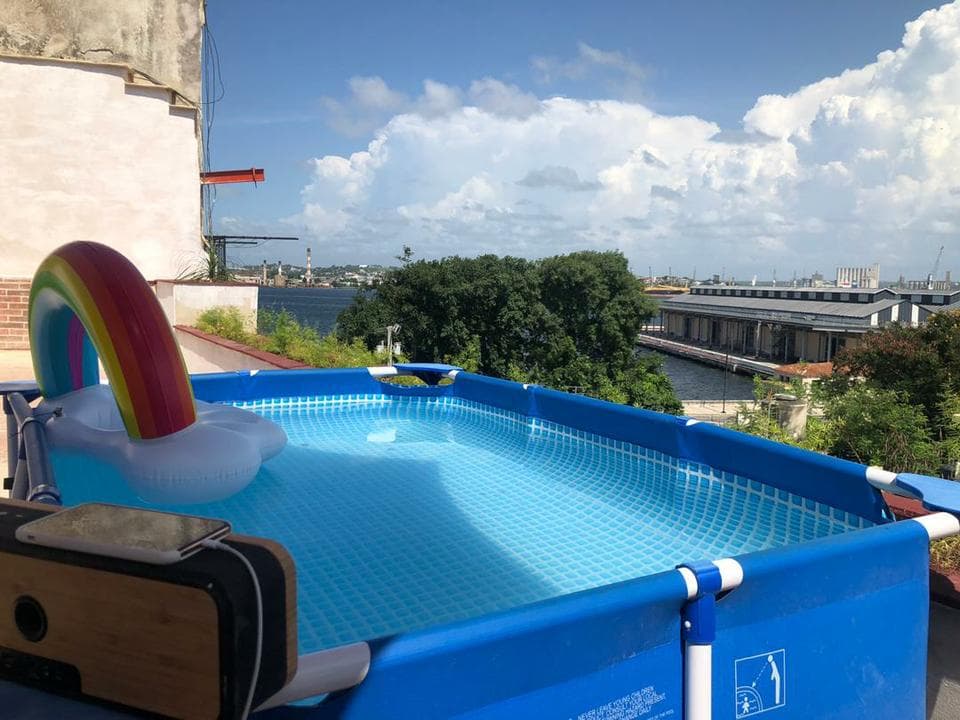 Casa de 6 habitaciones en La Habana Vieja, La Habana Vieja — foto 2 de 4