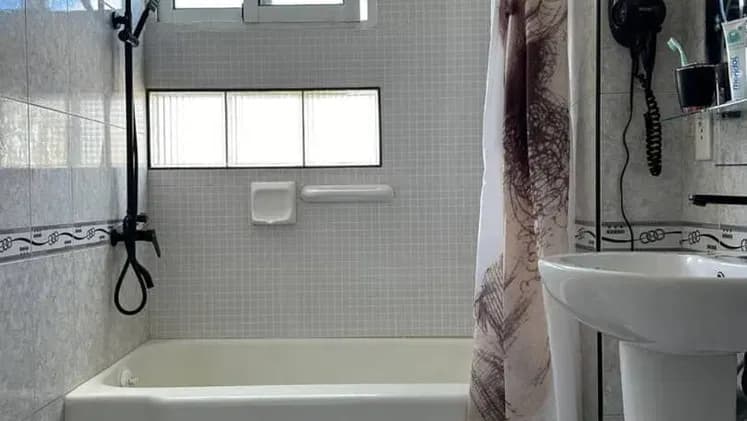 Vivienda de 2 habitaciones en Vedado, Plaza de la Revolución — foto 4 de 10