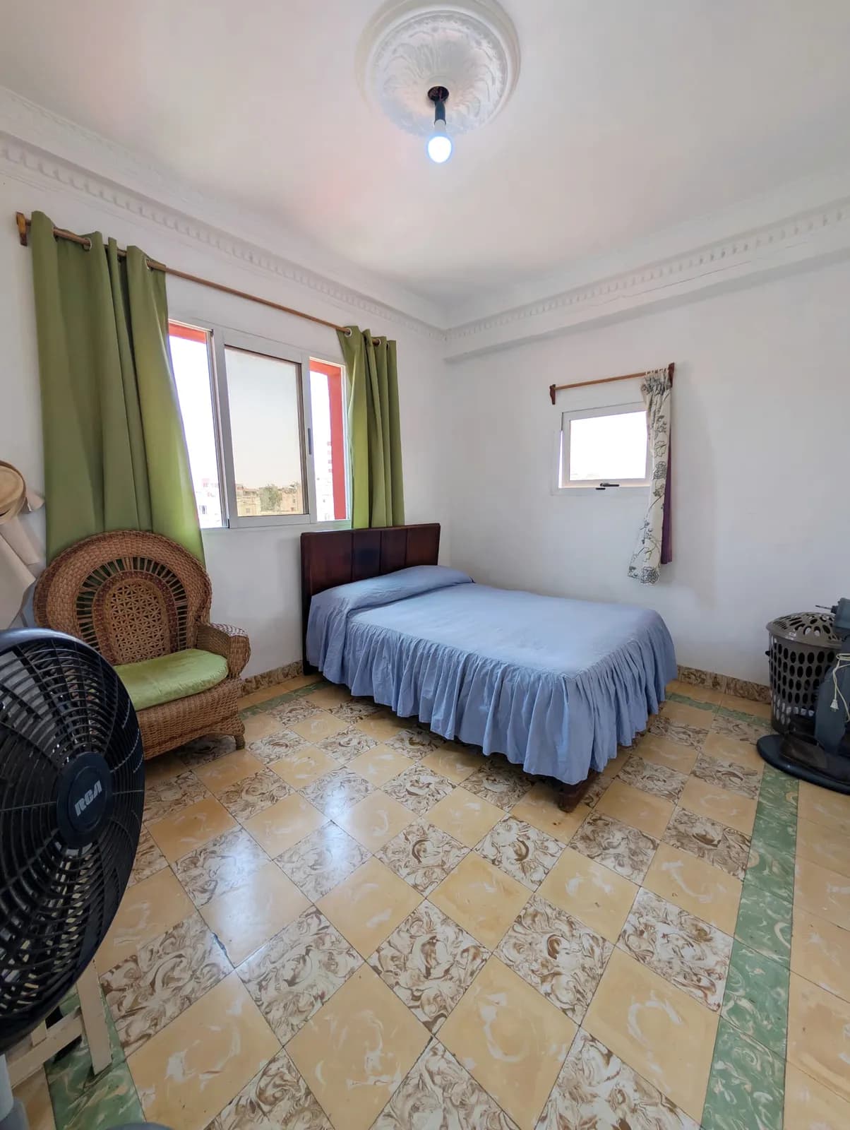 Vivienda de 3 habitaciones en Vedado, Plaza de la Revolución — foto 10 de 12