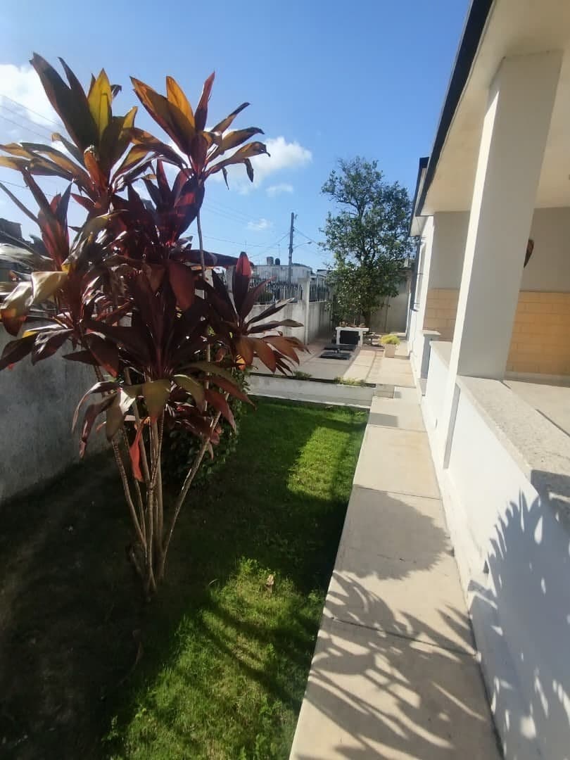 Casa de 4 habitaciones en D'beche, Guanabacoa — foto 2 de 25