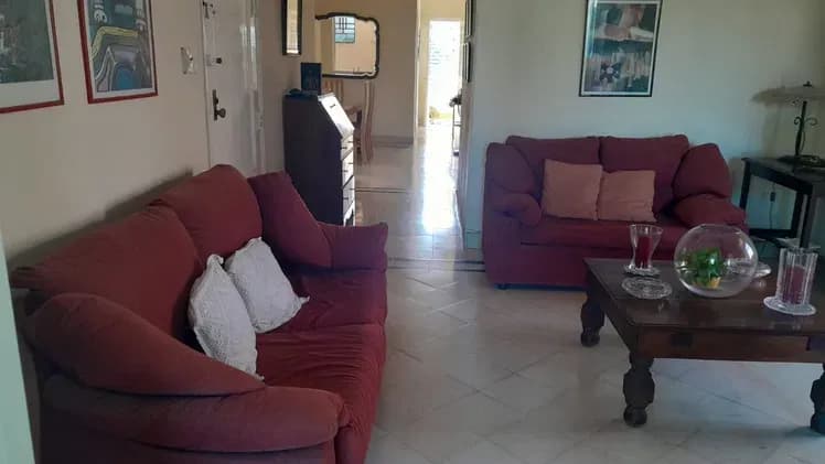 Vivienda de 3 habitaciones en Vedado, Plaza de la Revolución — foto 2 de 10