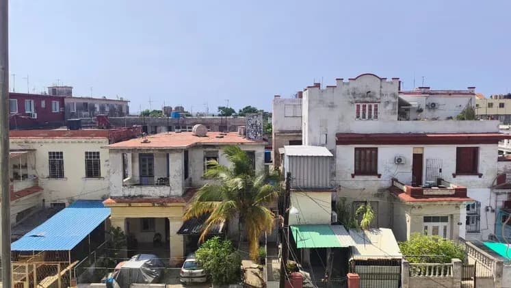 Vivienda de 3 habitaciones en Vedado, Plaza de la Revolución — foto 4 de 10