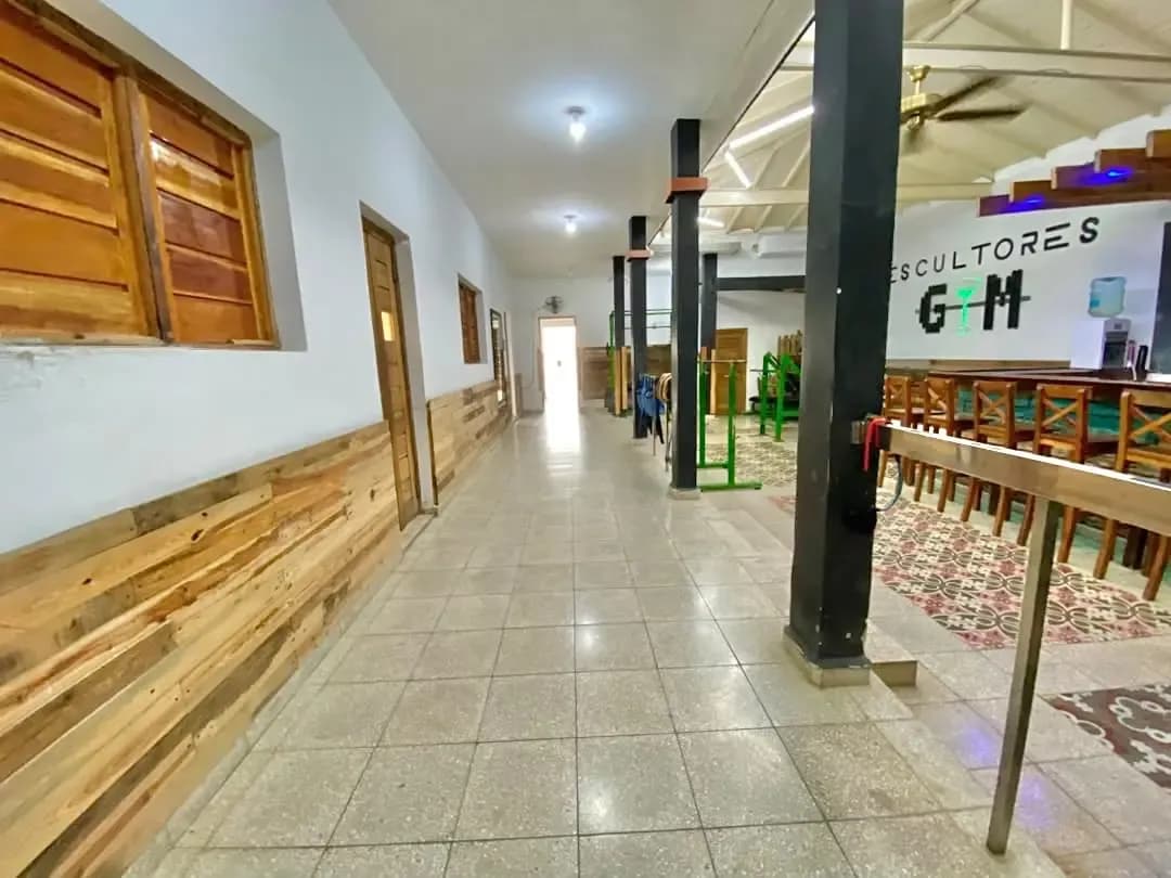 Casa de 2 habitaciones en Holguín, Holguín — foto 2 de 24