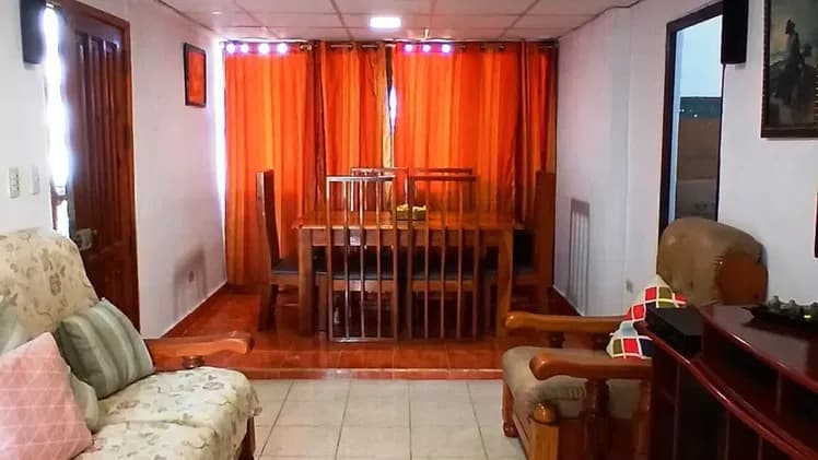 Vivienda de 3 habitaciones en Modelo, Regla — foto 1 de 10
