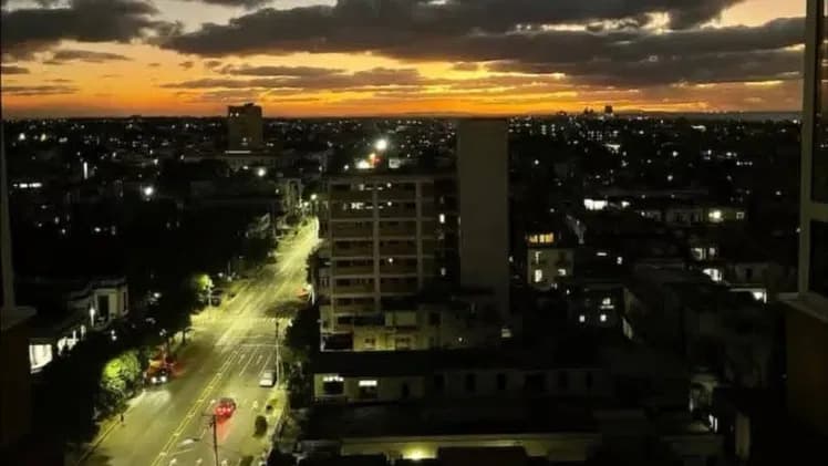 Vivienda de 3 habitaciones en Vedado, Plaza de la Revolución — foto 2 de 10