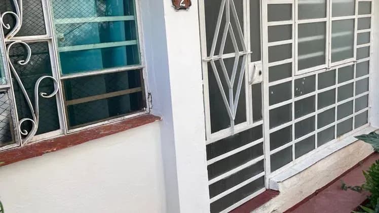 Vivienda de 3 habitaciones en Vedado, Plaza de la Revolución