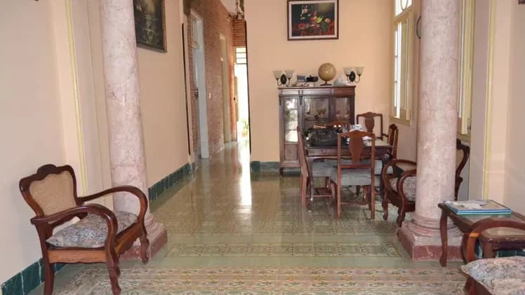 Vivienda de 3 habitaciones en Vedado, Plaza de la Revolución — foto 2 de 10