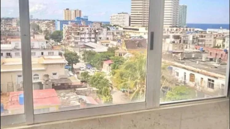 Vivienda de 2 habitaciones en Vedado, Plaza de la Revolución — foto 8 de 10