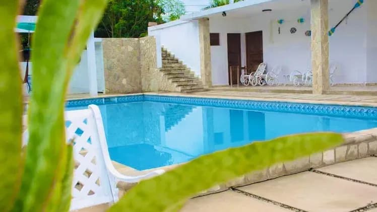 Vivienda de 5 habitaciones en Boca Ciega, La Habana del Este — foto 1 de 6
