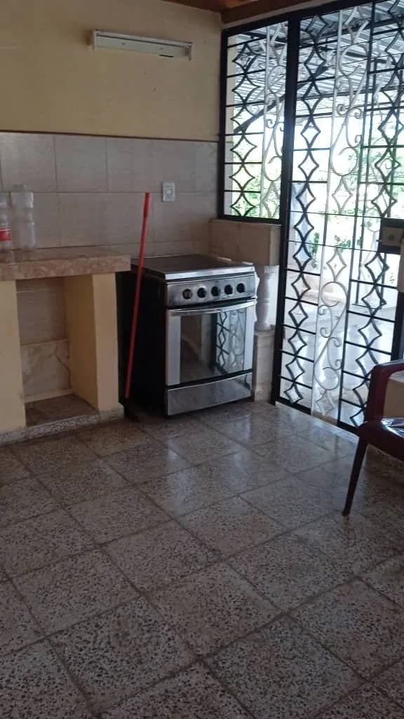 Vivienda de 6 habitaciones en Santa Fe, Playa — foto 8 de 12