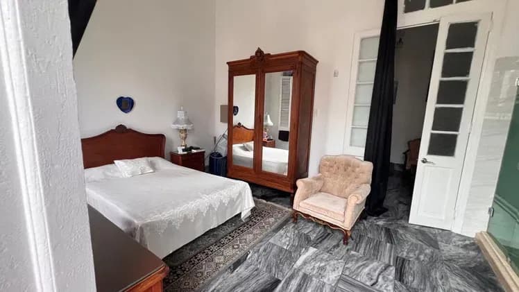 Vivienda de 3 habitaciones en Vedado, Plaza de la Revolución — foto 3 de 9