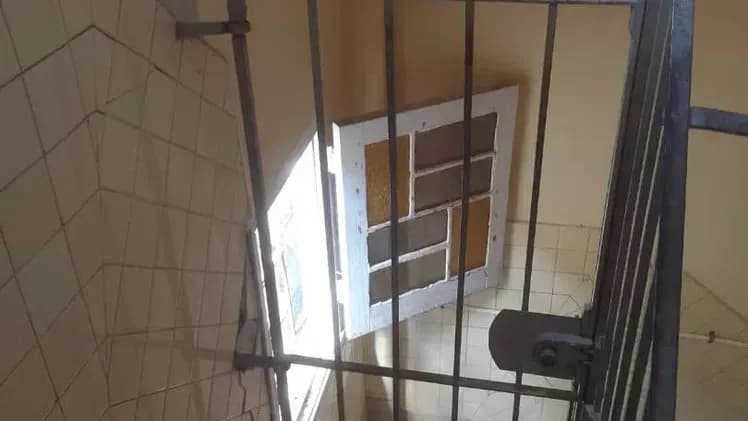 Vivienda de 3 habitaciones en Santos Suárez, Diez de Octubre — foto 5 de 10