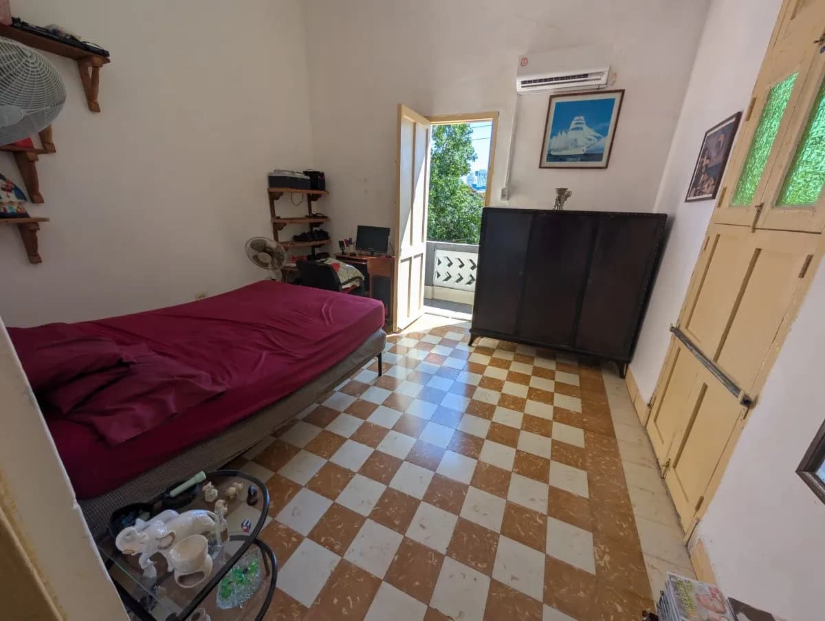Vivienda de 5 habitaciones en Vedado, Plaza de la Revolución — foto 10 de 12