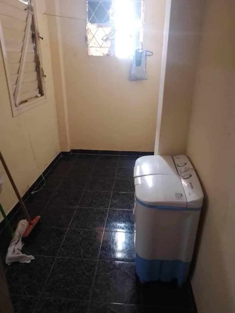 Vivienda de 2 habitaciones en Vedado, Plaza de la Revolución — foto 7 de 12