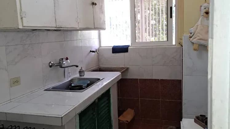 Vivienda de 1 habitaciones en Vedado, Plaza de la Revolución — foto 7 de 9