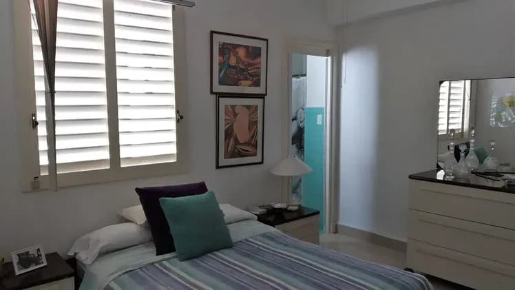 Vivienda de 3 habitaciones en Vedado, Plaza de la Revolución — foto 3 de 9
